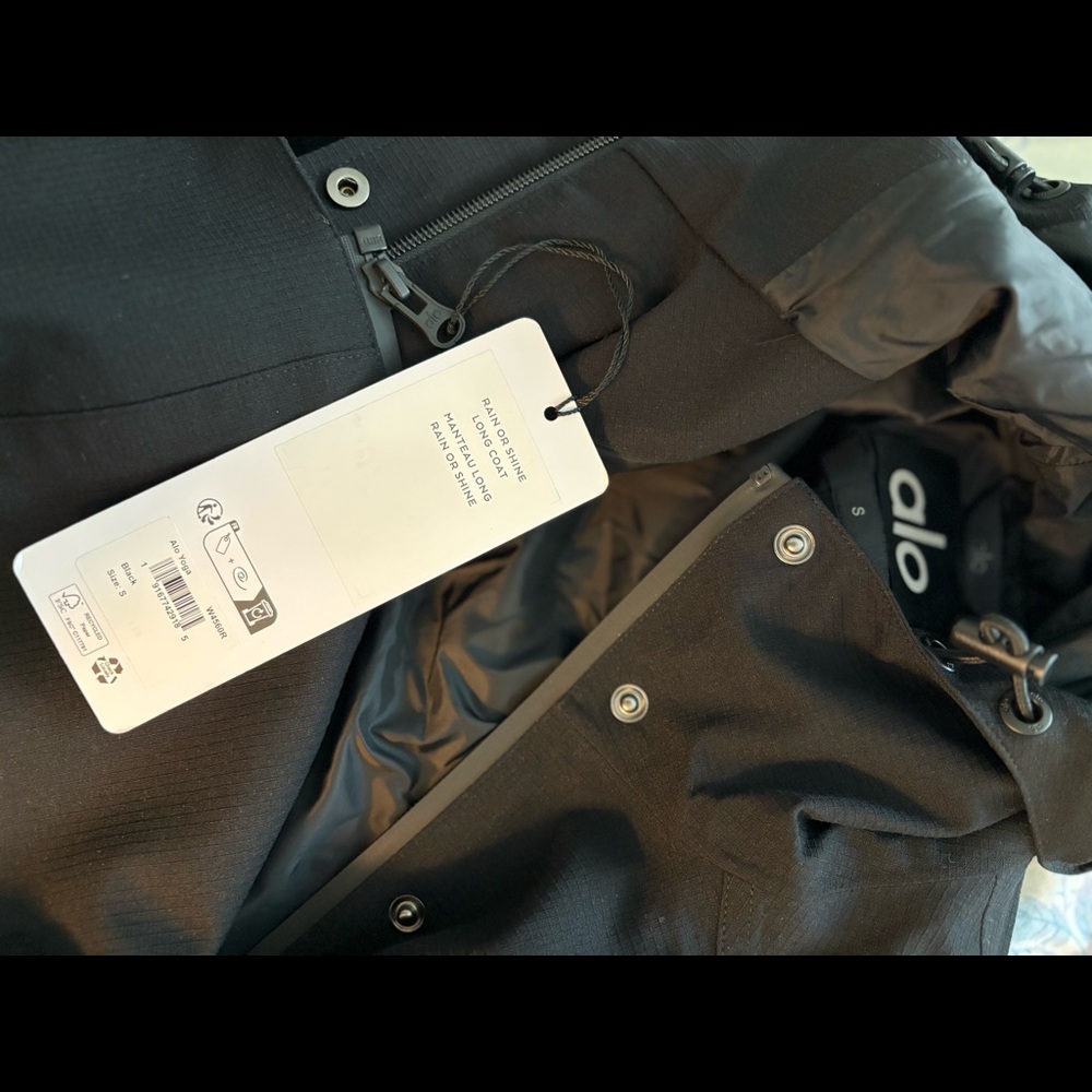 alo rain or shine long coat - Picture 3 of 3